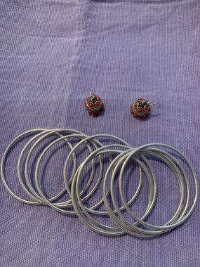 NWOT Silver Tone Bangle Bracelet Set with Red  Earrings - Women Jewelry